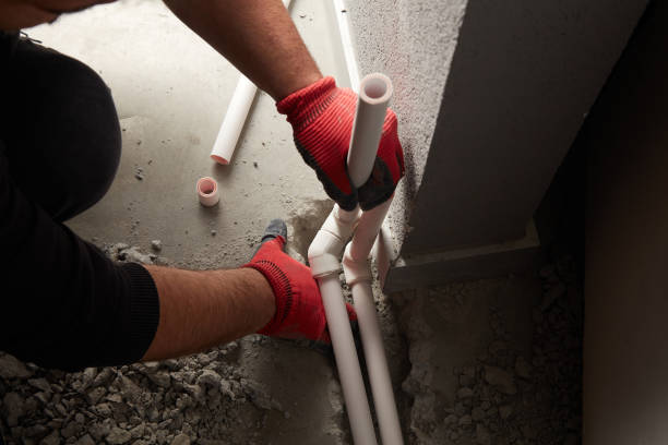 Best Emergency Plumbing Repair  in Saukville, WI